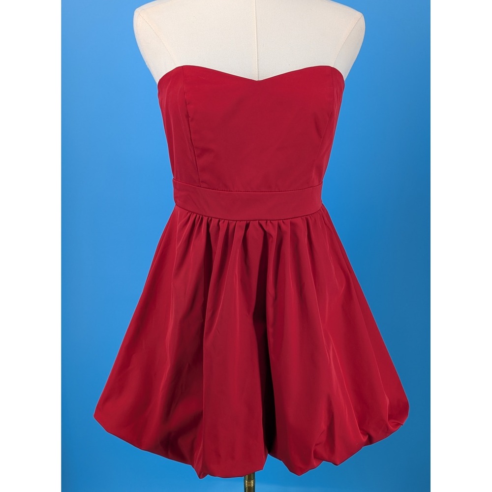 Forever 21 XXI Dress Women Medium Red Strapless Bubble Hem Sweetheart Party Gown
